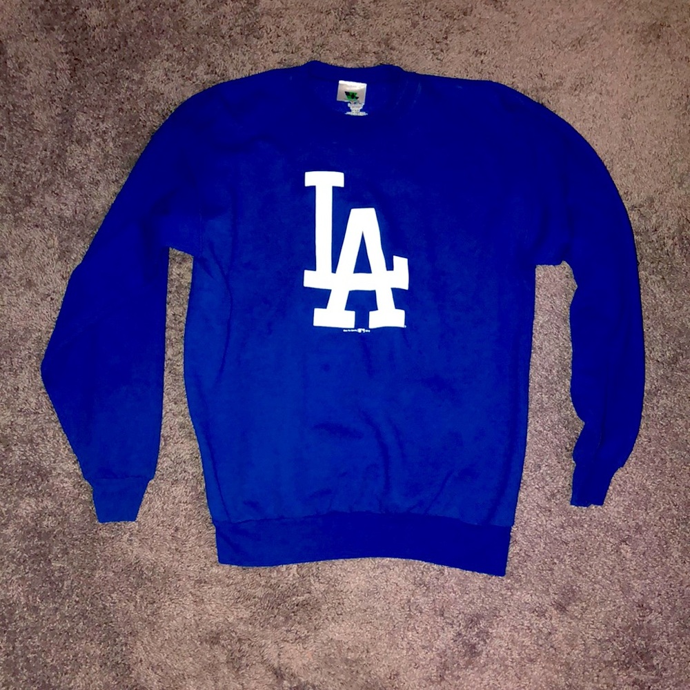 LA Dodgers sweatshirt: GO BLUE!